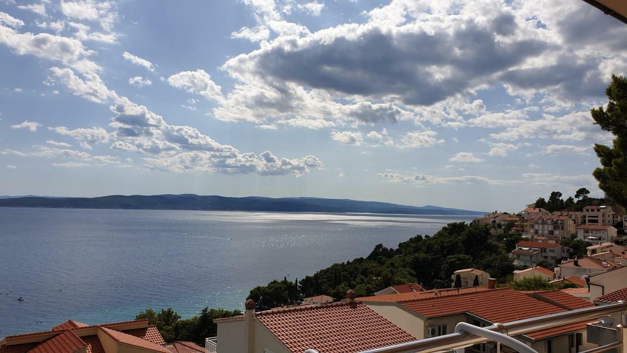 Apartments Karlo Baška Voda Buitenkant foto